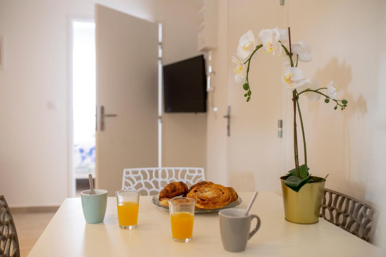 Loc Trotteur Le Fleur Des Champs F2 Cosy, Gare Sncf De Lourdes Apartment ภายนอก รูปภาพ